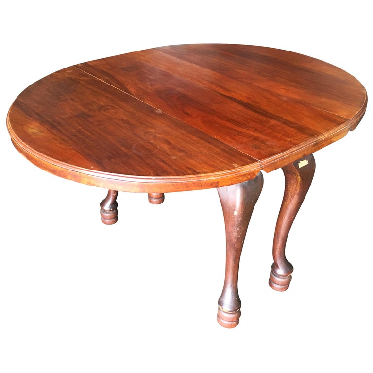 18th Century Georgian Drop-Leaf Mahogany Dining Table