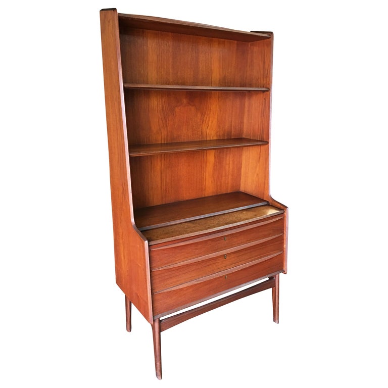 Danish Modern Teak Bookcase Cupboard Display Cabinet with Locks