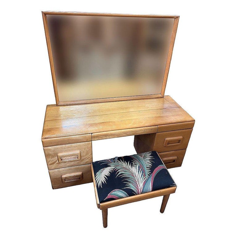 MCM Blond Maple Vanity/ Dressing Table w/ Bench by Russel Wright for Con
