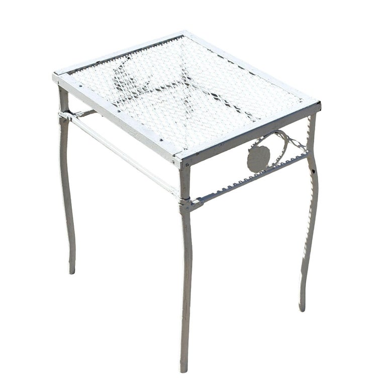 Mid-Century Wrought Iron Outdoor/ Patio Scrolling Side Table by Woodard