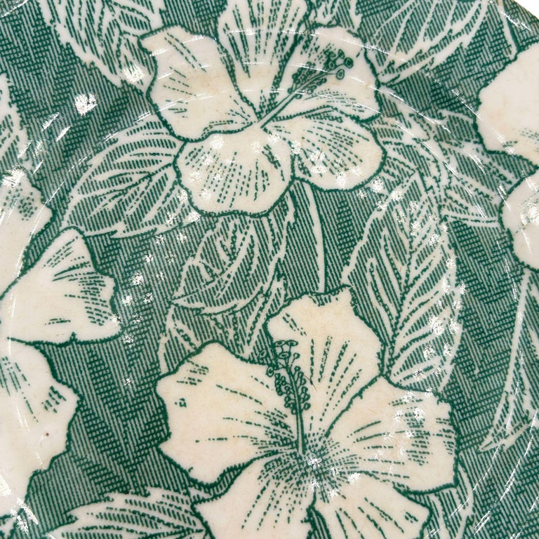 Mid-Century Green Hawaiian Hibiscus Dinner Plate by TEPCO Wallace China