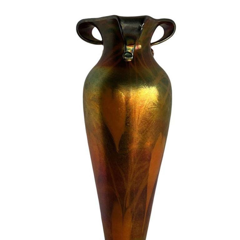 Rare Early 20th Iridescent Handblown Heart & Vine Vase Set by Imperial