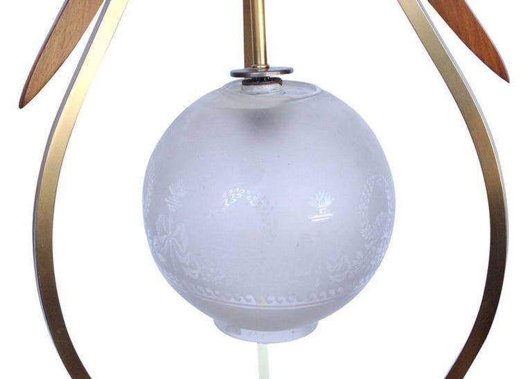 Mid-Century Modern Floor Lamp in the Style of Adrian Pearsall
