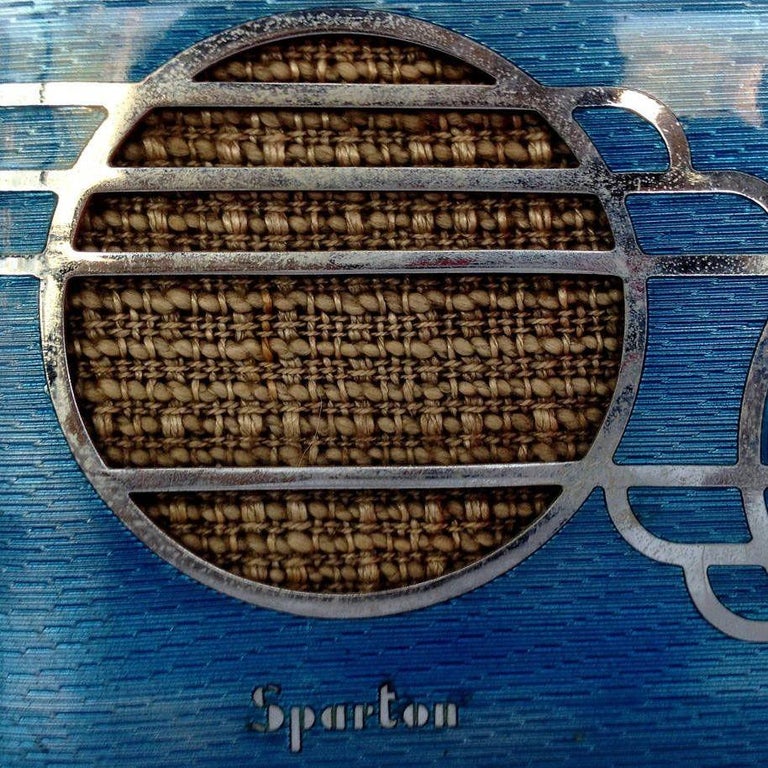 Art Deco Sparton Model 500C "Cloisonné" Catalin AM Radio