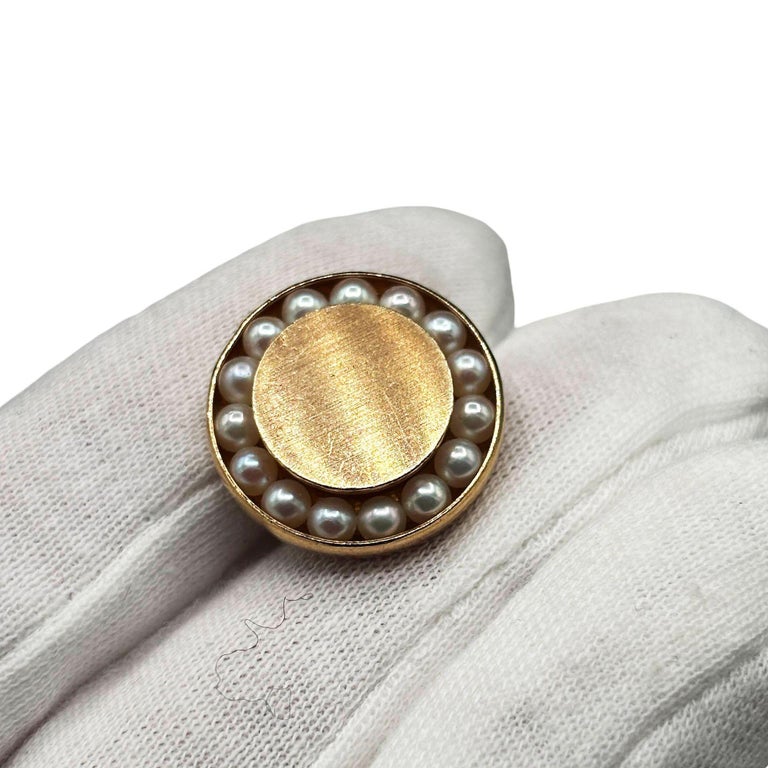 Round 14-Karat Pearl Cufflinks with Bullet Back Clasp and tie Pin
