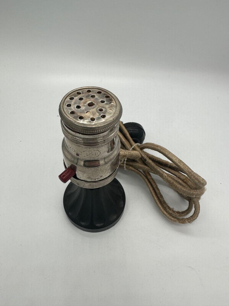 Pre-War Electric Lamp Base Lighter, Circa 1930