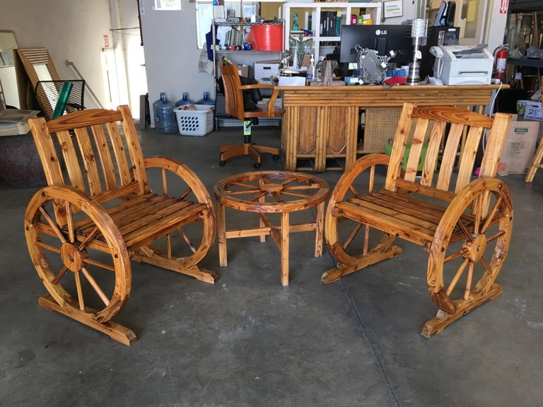 Western Folk Art Wagon Wheel Table and Chairs Set, 1960