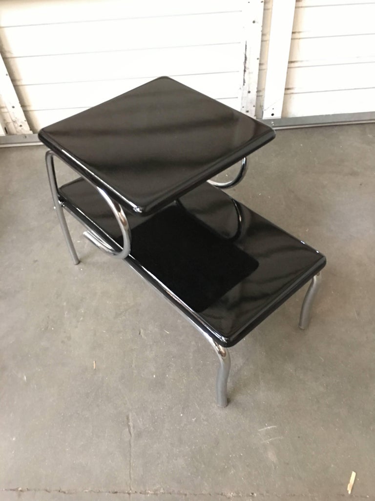 Wolfgang Hoffmann Style Art Deco Chrome Tubular & Lacquer Micarta Side Table
