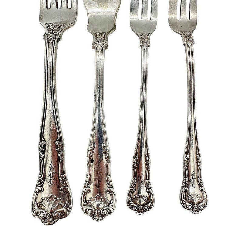 Edwardian "Regent" 16 piece Fork/Knife Silver Plate Silverware Set by Gorham