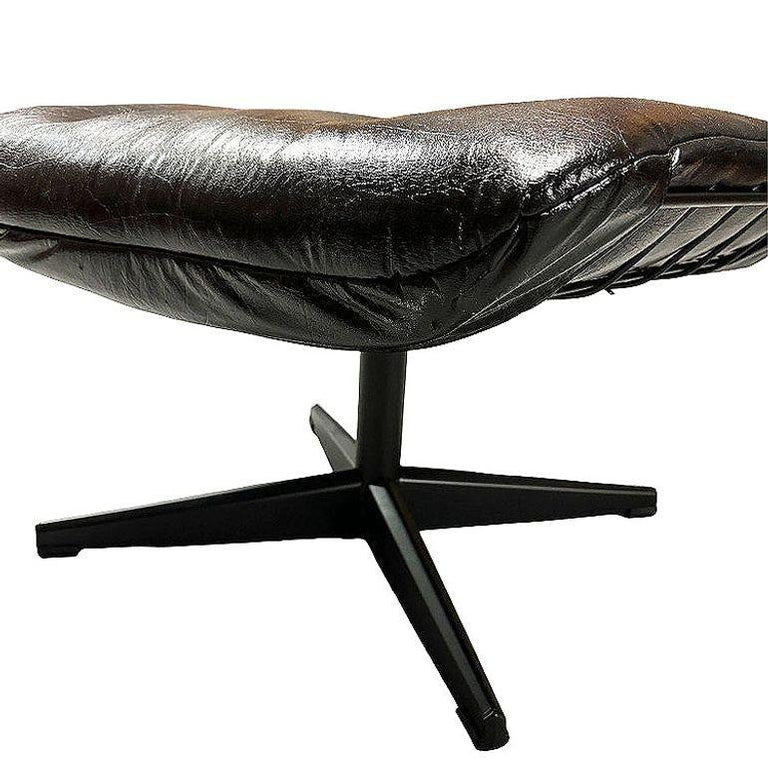 MCM Model 90 "Riviera" Swivel Springer Iron Lounge Chair w/ Ottoman by Homecrest