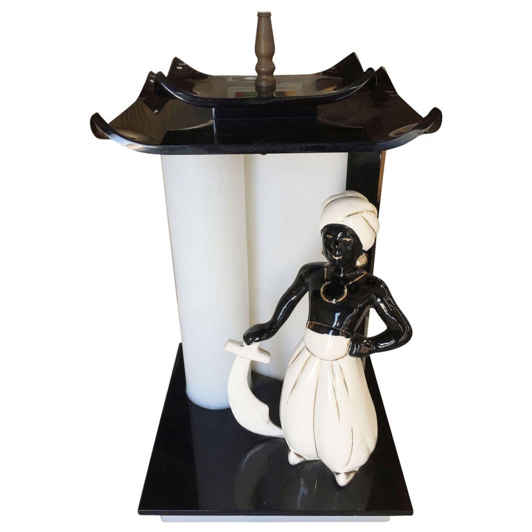 Midcentury Arabian Inspired Lucite Sculptural Lamp by Moss