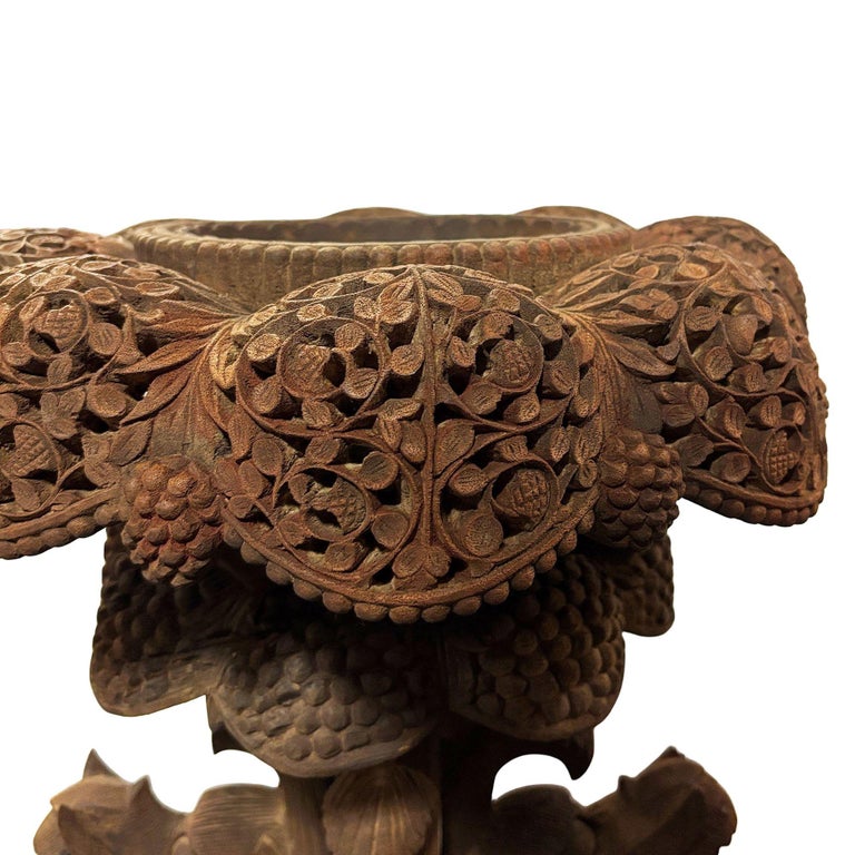 Anglo Indian Bombay Carved Serpent Wooden Blackwood Plant Stand