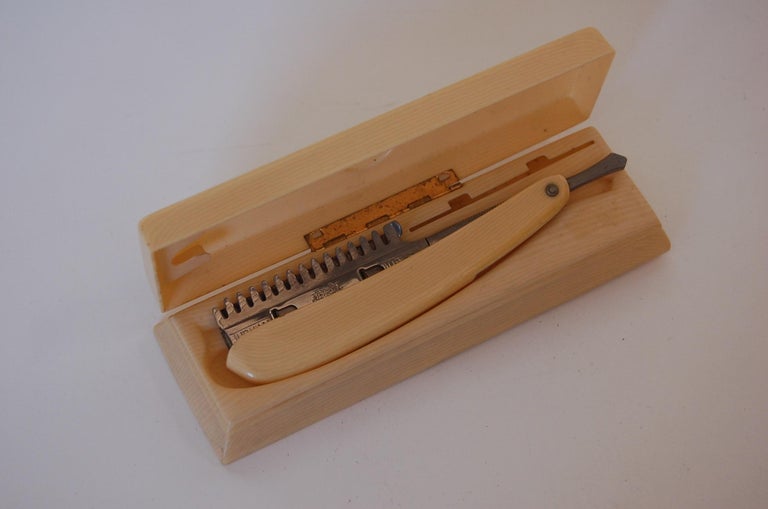 Antique 1920s Durham Duplex Straight Razor French Ivory Celluloid