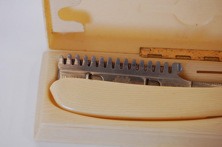 Antique 1920s Durham Duplex Straight Razor French Ivory Celluloid