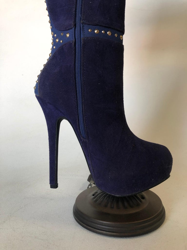 Purple Stiletto High Heel Boot Table Lamp with Floral Lamp Shade