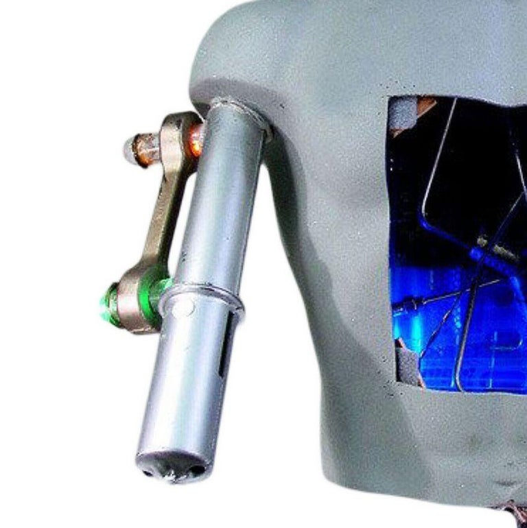 Terminator 3: Rise of the Machines Experimental Chest w/ Arms T-101 Prop