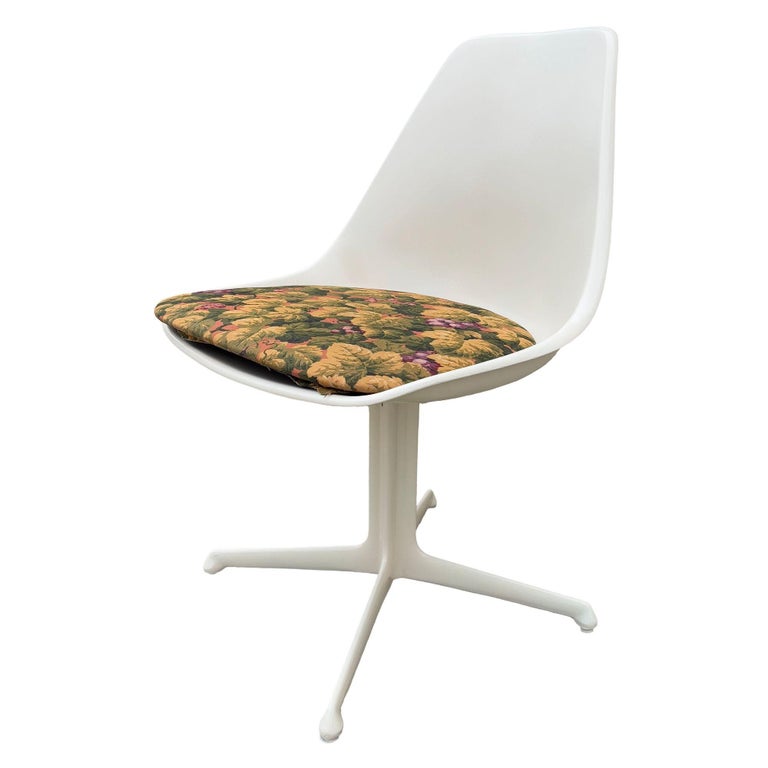 Mid-Century Tulip Side Chair Model 115 by Maurice Burke for Arkana - Pair