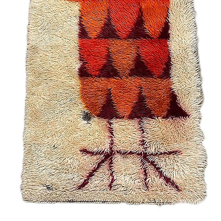 Mid-century 3' Foot Hand-Hooked Bird Tapestry Rug Wall Hanging