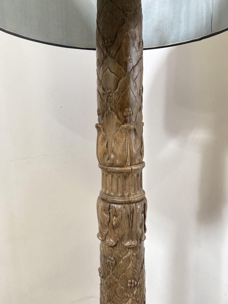Vintage Italian Baroque Style Hand Carved Wood Floor Lamp