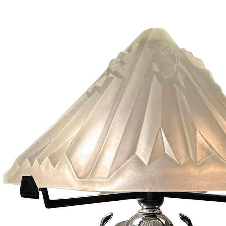 Rare French Art Deco CW Vianne Globe Opulent Frosted Lamp Shade