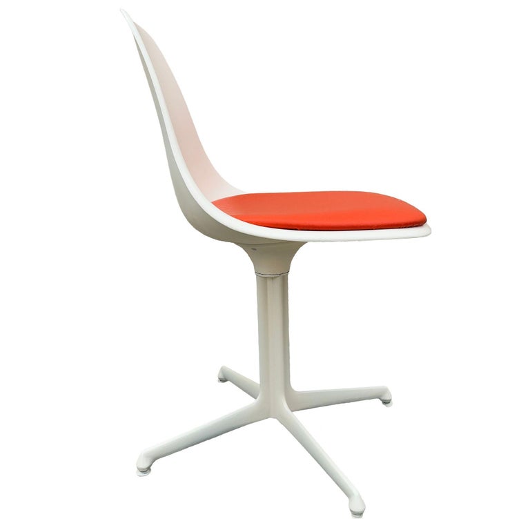 Set of 6 Mid-Century Tulip Side Chair Model 103 by Maurice Burke for Arkana