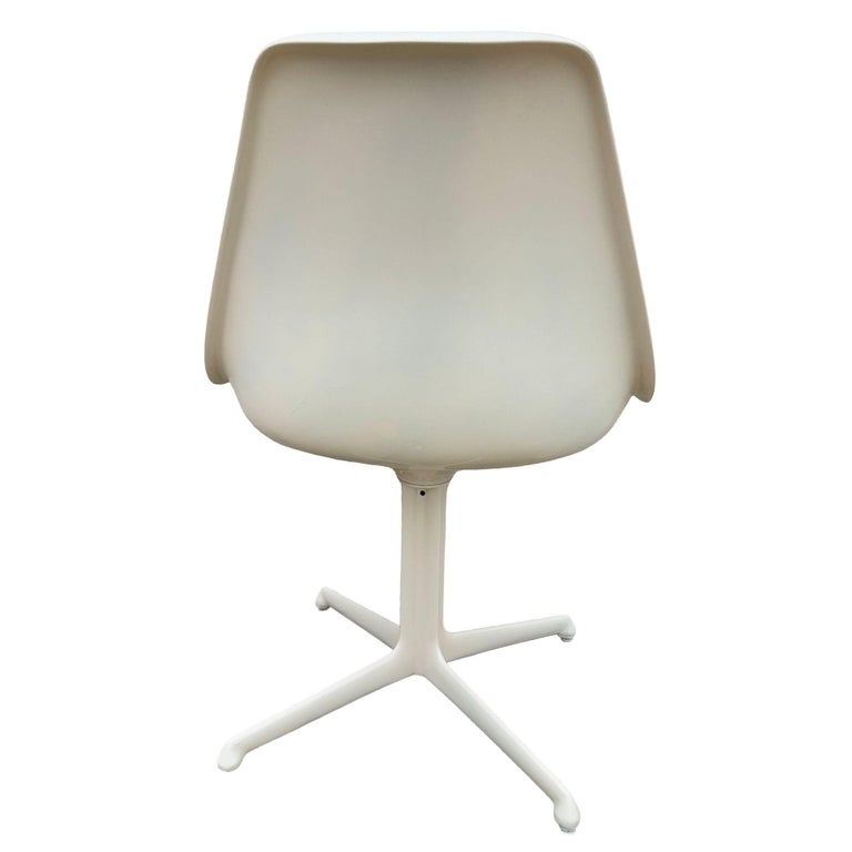 Mid-Century Tulip Side Chair Model 115 by Maurice Burke for Arkana - Pair