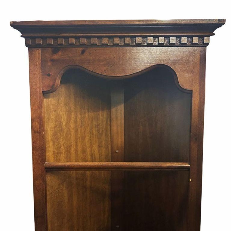 Colonial Style 4 Tier Oak Cupboard Corner Display Cabinet w/ Light