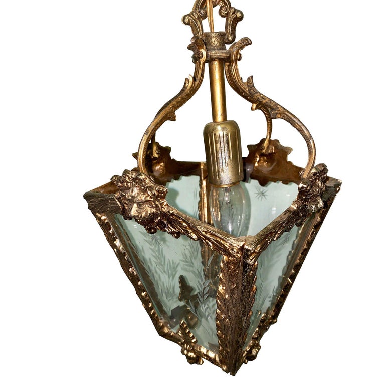 Italian Rococco Style Brass Lantern Hanging Wall Sconce w/ Etched Glass Panels