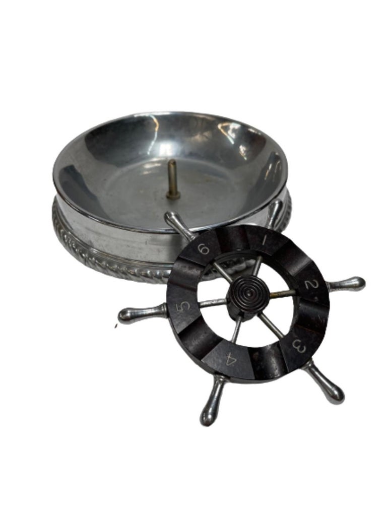 Ashtray 6 Handle, Wheel