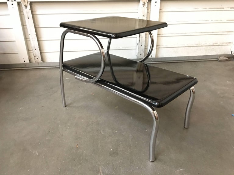 Wolfgang Hoffmann Style Art Deco Chrome Tubular & Lacquer Micarta Side Table