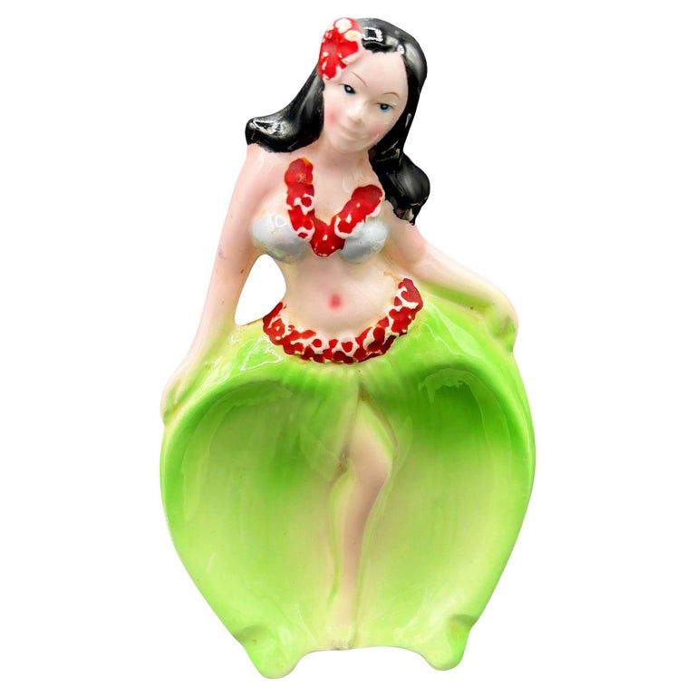 Rare 1955 Hawaiian Hula Girl in Grass Skirt Ceramic Ashtray