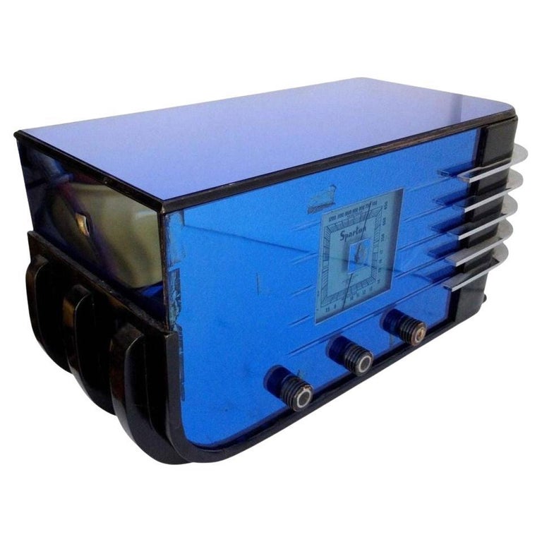 1936 Sparton Model 557 "Sled" Cobalt Glass Deco Radio by Walter Dorwin Teague