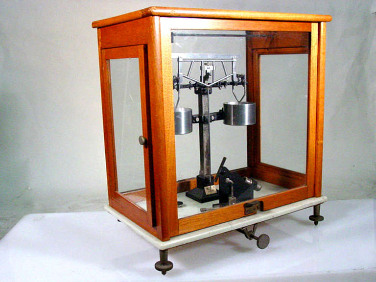 1960 Double-Deck Precision Analytical Balance by Galileo Sartorius in Glass Case